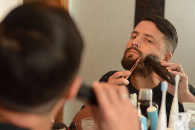 Тример підтримує швидку зарядку - фото 321090