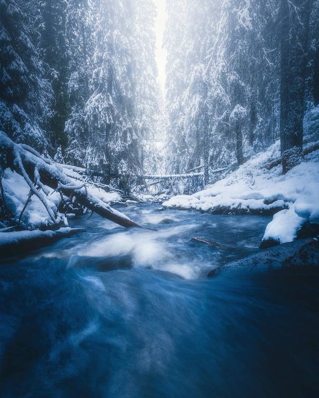 Норвежець надихає на мандри своїми яскравими фото - фото 321124