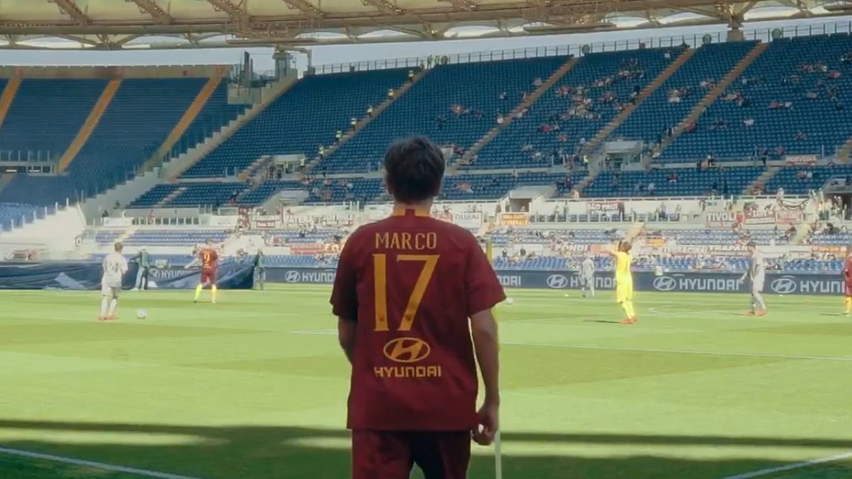 Рома славиться креативною роботою в соцмережах - фото 1