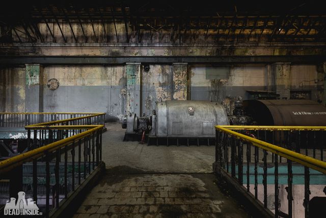 Як виглядає одна із найбільших забутих електростанцій Польщі: вражаючі фото - фото 321319