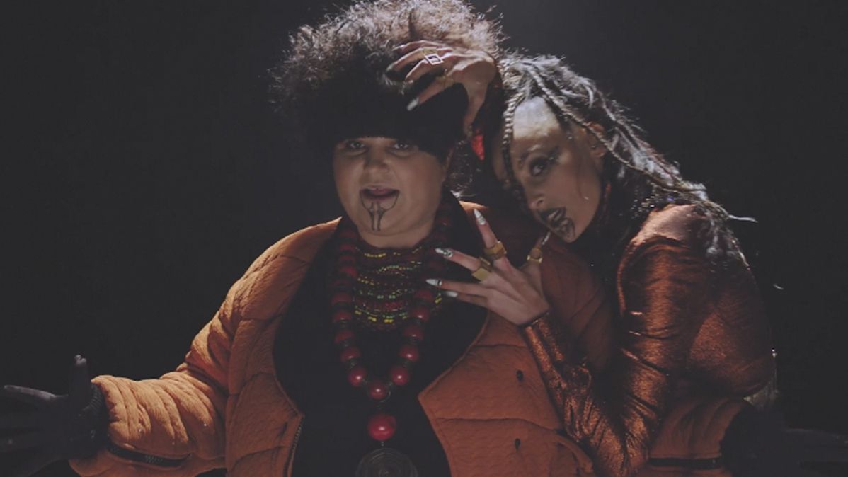 alyona alyona та Alina Pash – Падло: дивіться новий ефектний кліп