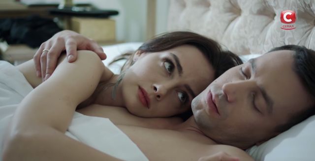 Закохані знову разом - фото 321912