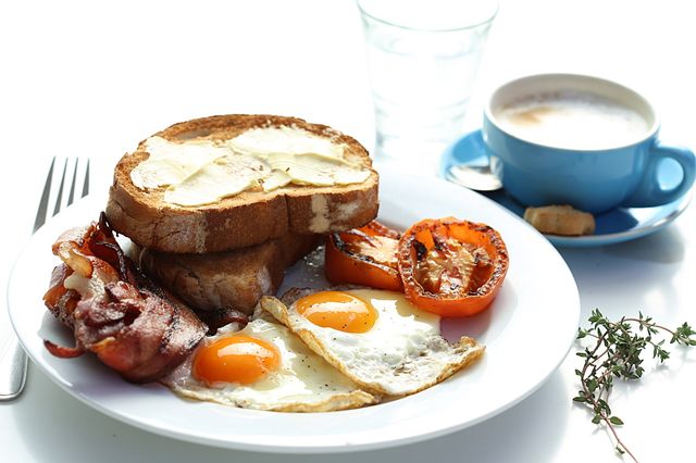 Не забувайте ситно снідати - фото 322016