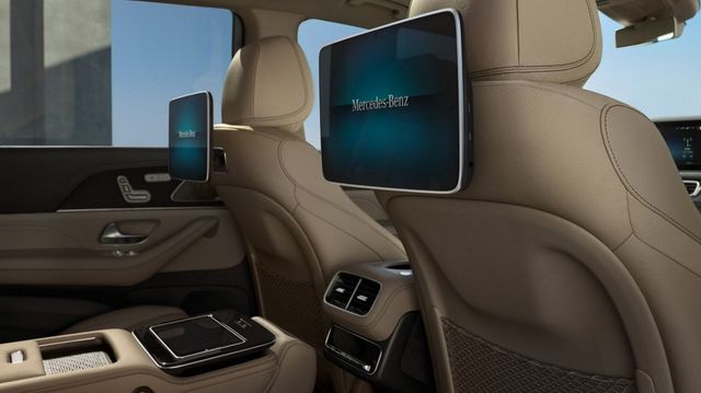 У мережу злили нові фото Mercedes-Benz GLS третього покоління - фото 322037