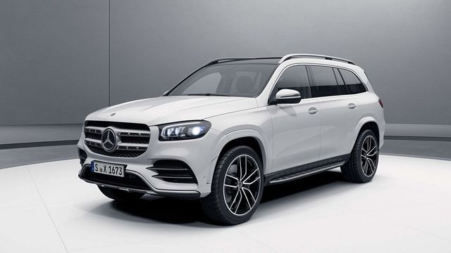 У мережу злили нові фото Mercedes-Benz GLS третього покоління - фото 322044