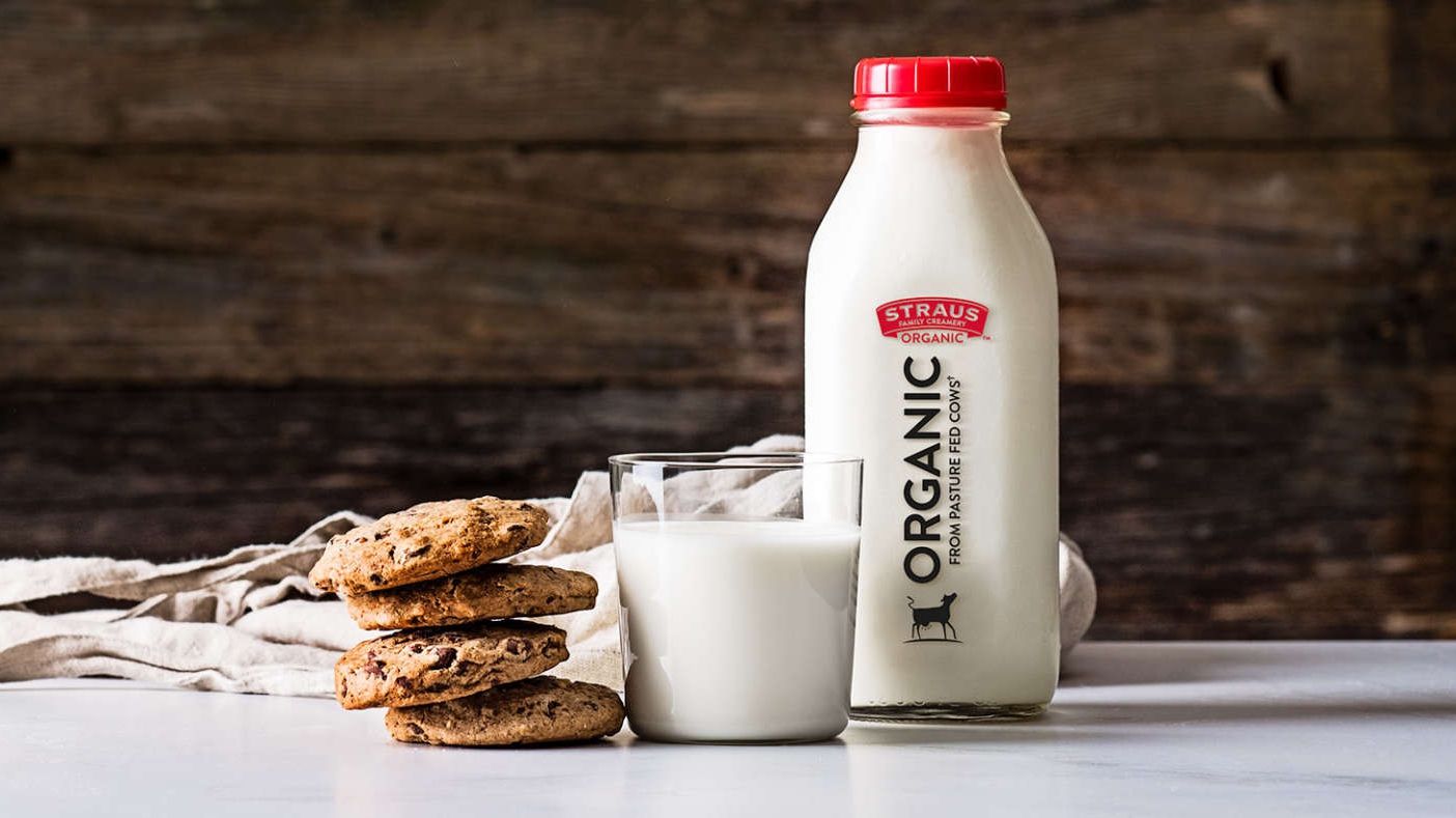 Науковці вперше дізналися повний хімічний склад молока