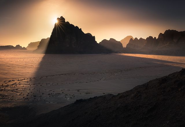 Фотограф показав пейзажі Марсу на нашій планеті: вражаючі кадри - фото 322187