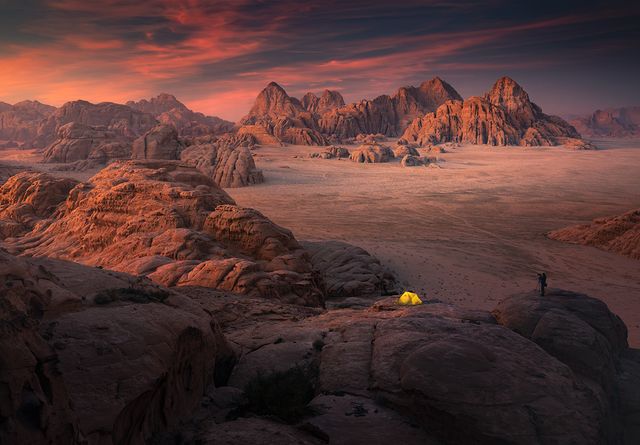 Фотограф показав пейзажі Марсу на нашій планеті: вражаючі кадри - фото 322193