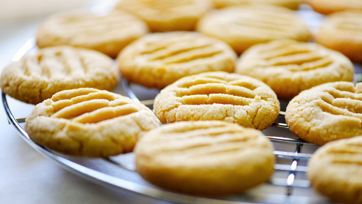 Як приготувати просте печиво зі згущика - фото 1