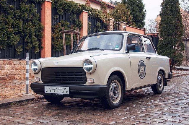 Справжня легенда: тюнер удосконалив старенький Trabant - фото 322304