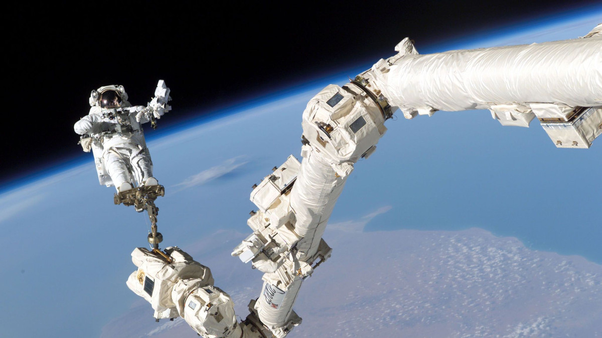 Космонавтка проведе у космосі 328 днів - фото 1