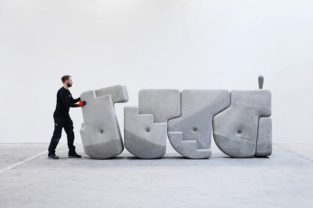 Вчені показали, як можна пересувати 25-тонні камені однією лівою - фото 322555