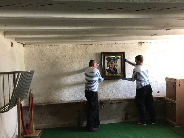 Швейцарець повісив картину Пікассо у сараї: фотофакт - фото 322730