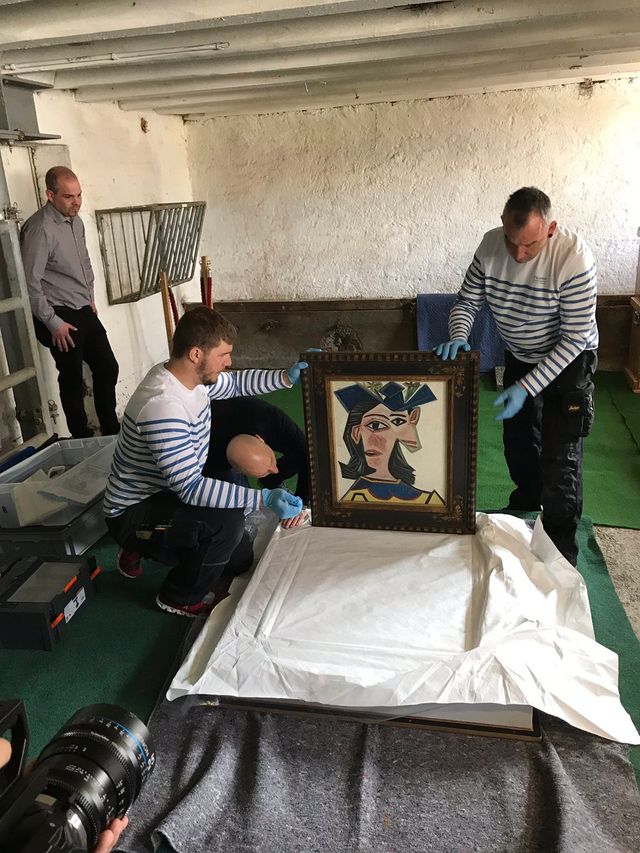 Швейцарець повісив картину Пікассо у сараї: фотофакт - фото 322731