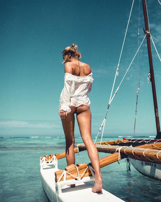 Зваблива краса: фотограф показує розкішних дівчат на пляжах (18+) - фото 322862