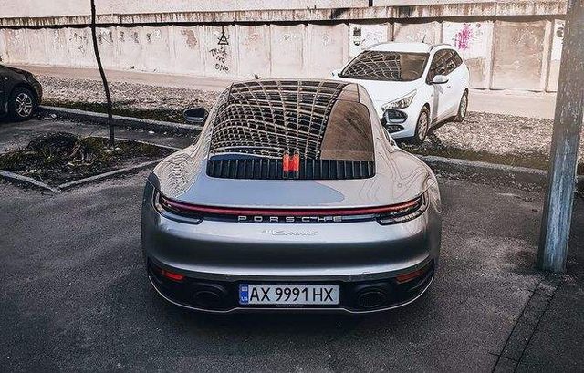 Розкішний Porsche 911 2019 помітили на українських дорогах - фото 323154