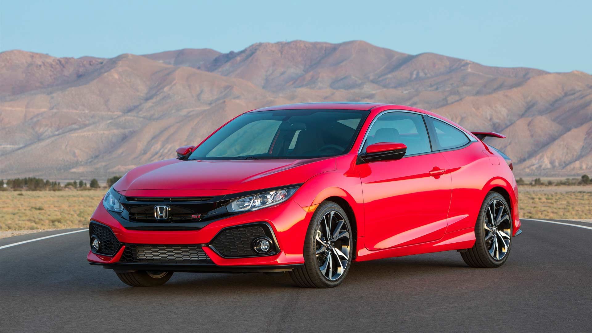 Honda представила спортивну версію моделі Civic: вона розкішна