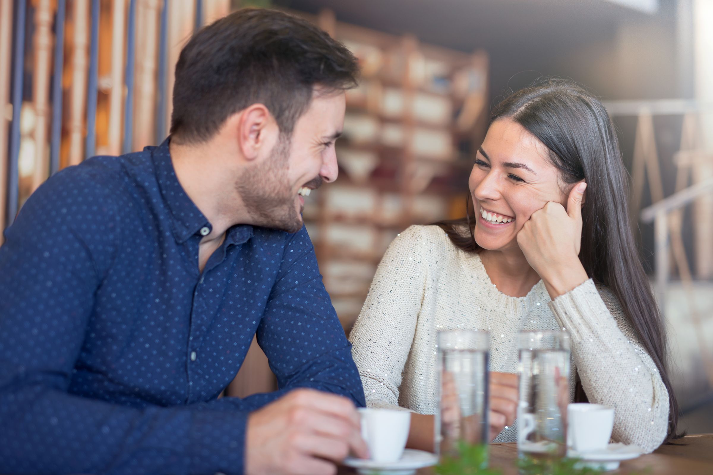 На що готові піти чоловіки, аби отримати згоду на секс