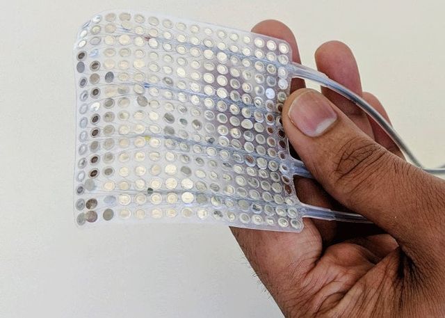 Інплант синтезує думки у мову - фото 323891