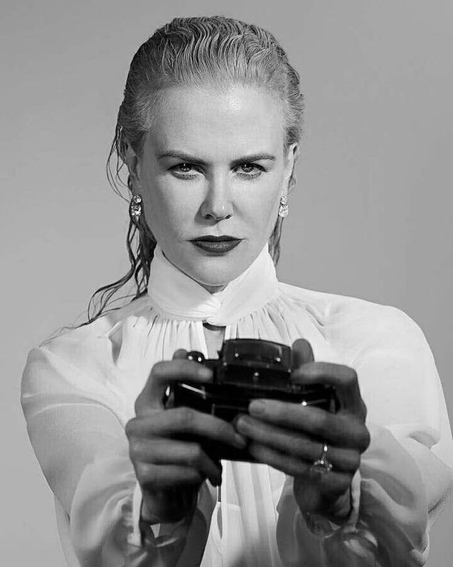 51-річна Ніколь Кідман знялася у відвертій фотосесії - фото 323918