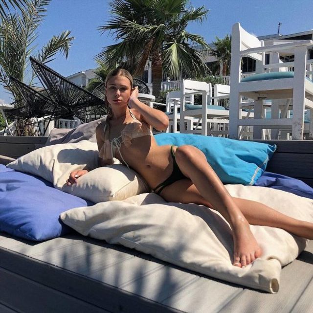 Дебютант Динамо показав сексуальну красуню, яка його надихає - фото 323944