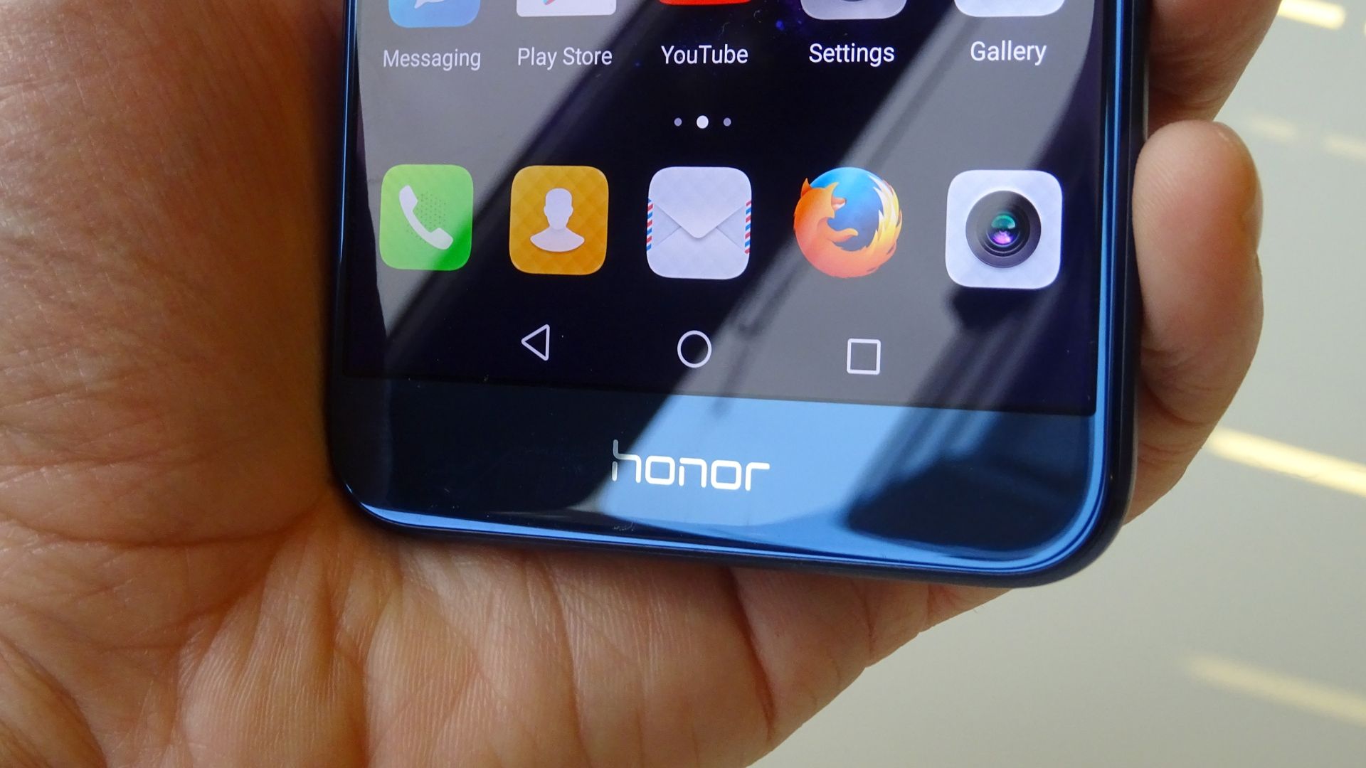 Huawei анонсувала бюджетний смартфон Honor 8S