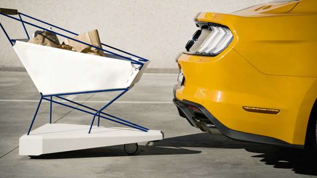 Колиска, ліжко, а тепер візок для супермаркету: Ford не перестає вражати - фото 324027