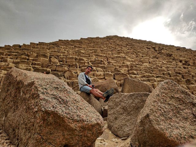 Люди часто прибріхують про свої подорожі - фото 324161