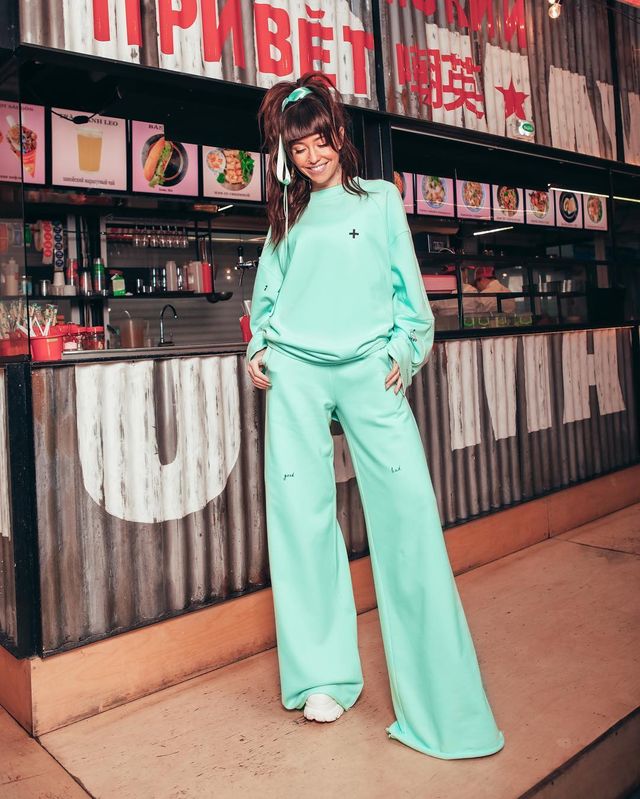 Надя Дорофєєва викликала фурор у мережі незвичайними образами - фото 324336