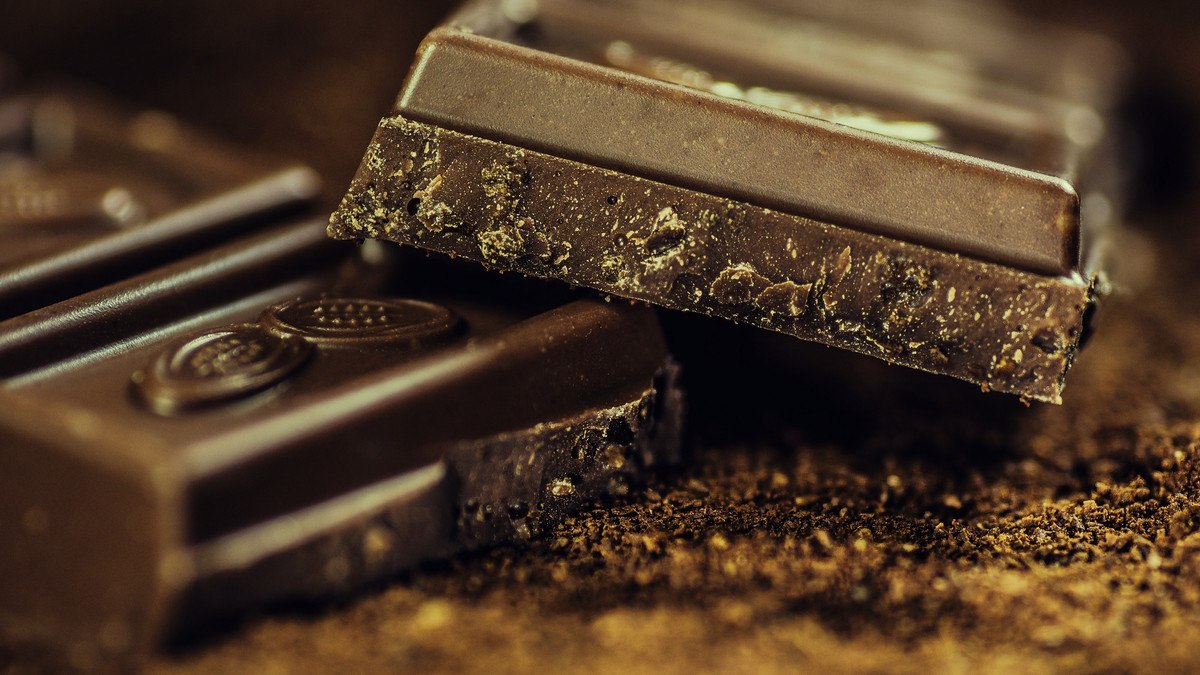Як шоколад впливає на роботу мозку - фото 1