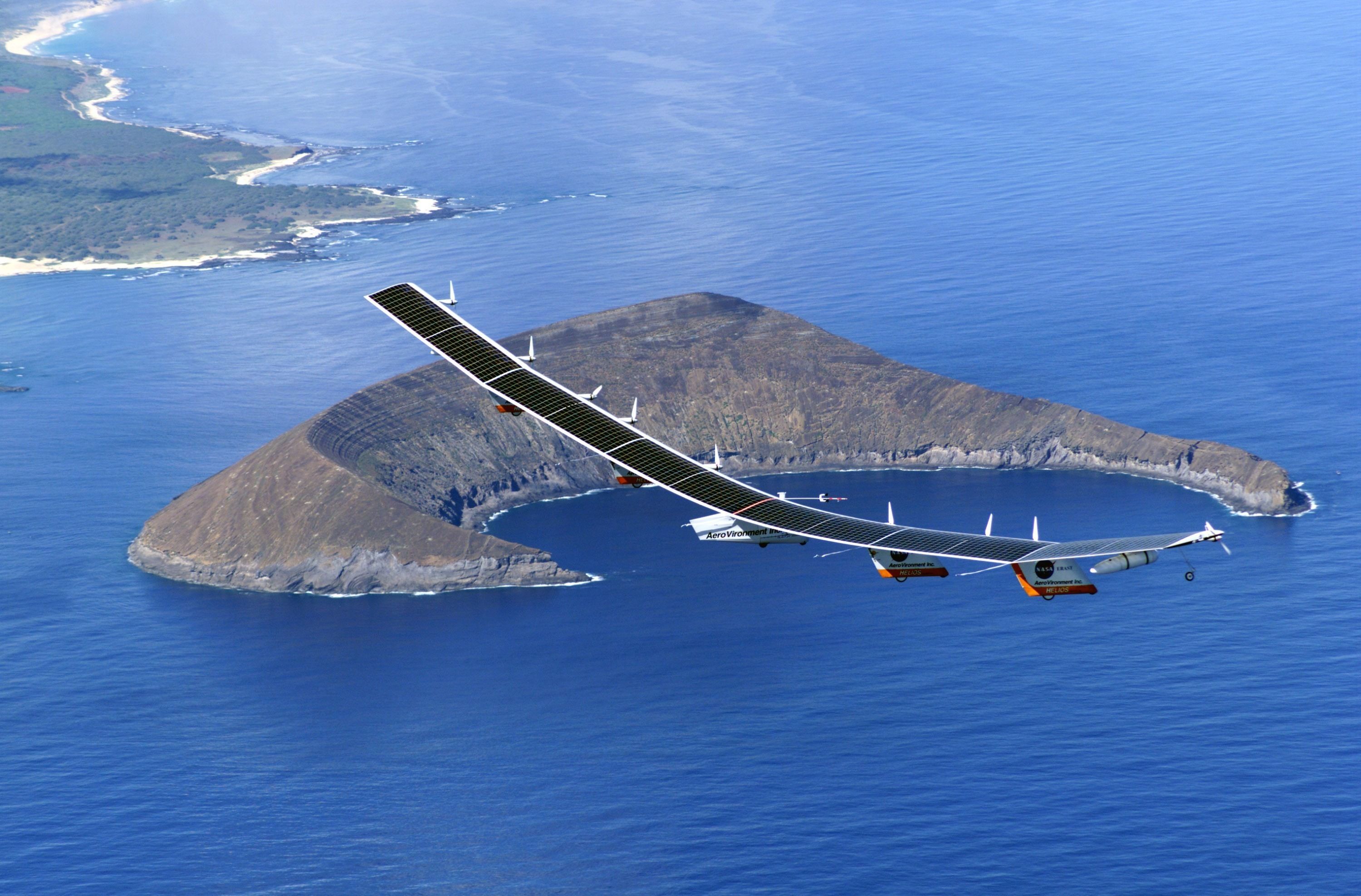 Американці створили акумулятори, які дозволяють безпілотникам літати роками