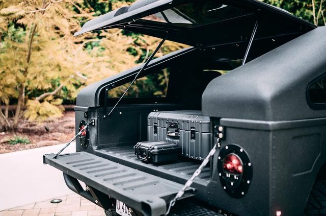 Тепер ще потужніший: американці удосконалили Hummer H1 - фото 324515