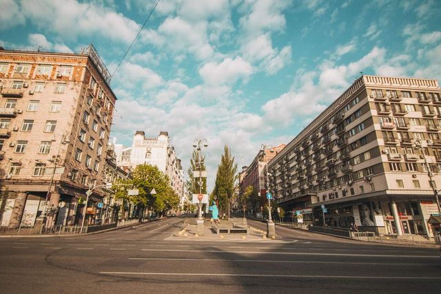 Як виглядав Київ у великодній ранок: чарівні фото - фото 324551