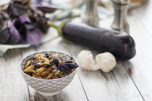 Салат з баклажанів- фото 324851