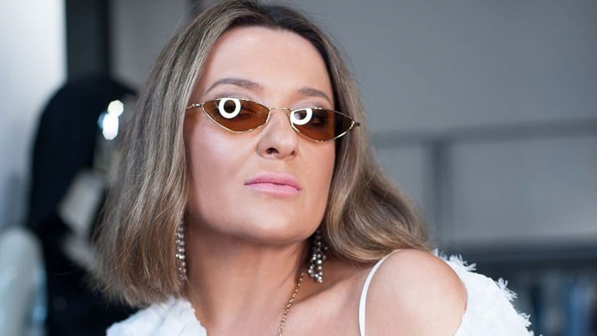 Наталя Могилевська повеселила шанувальників кумедним фото у прозорій спідниці