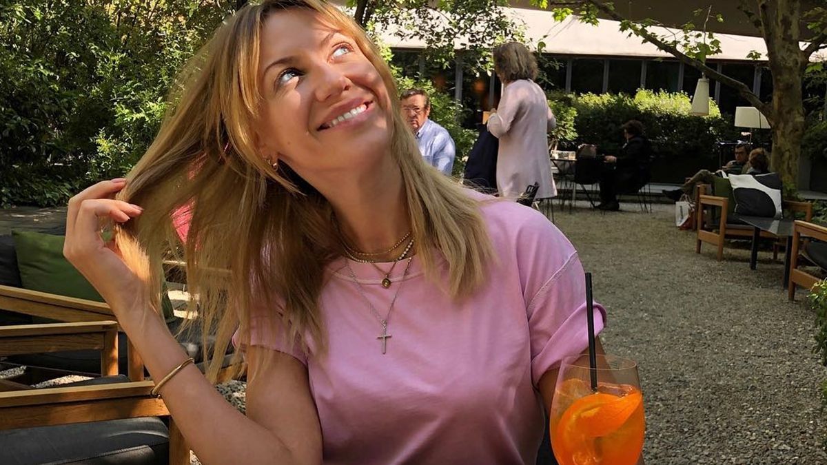 Спокуслива вболівальниця: Леся Нікітюк показала яскраві знімки з Іспанії