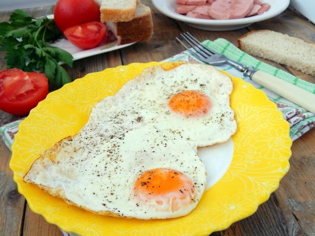 Медики склали список продуктів для любителів здорового способу життя- фото 325477