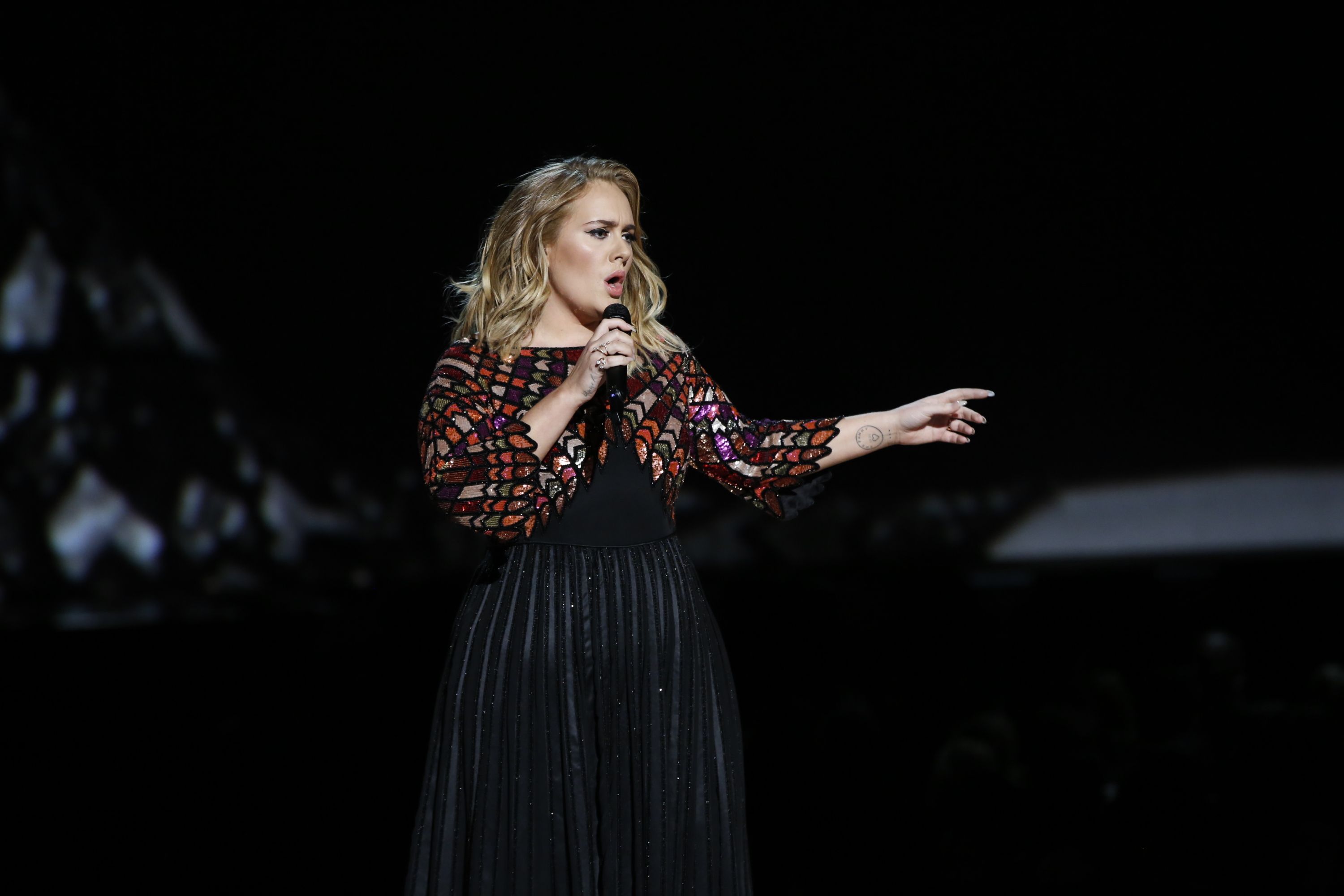 Adele після розлучення виклала у мережу мем з собою