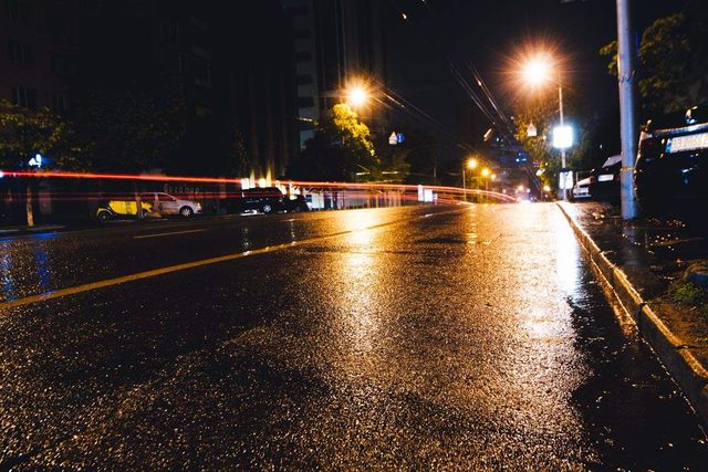 Нічний Київ у атмосферних знімках - фото 325938