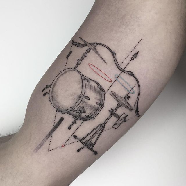 Геометричні тату від турецького майстра, які приковують погляд - фото 326645