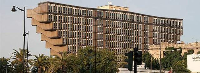 Як виглядає незвичайний перевернутий готель в Тунісі - фото 326680