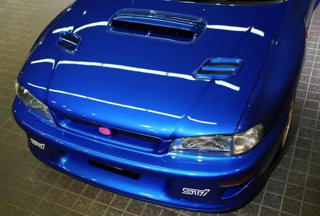 Subaru Impreza 22B STi - фото 326732