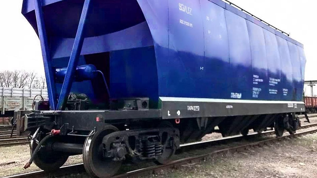 Перший зерновоз від Укрзалізниці - фото 1
