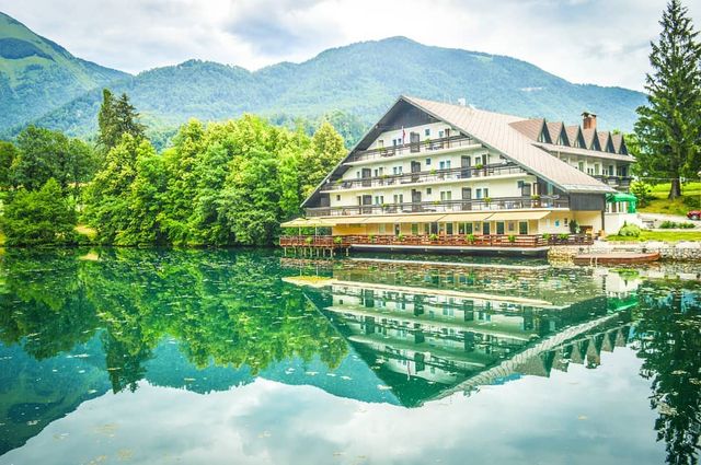 Талановитий хлопець побував в 111 країнах: захопливі фото - фото 327362