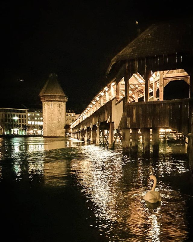 Талановитий хлопець побував в 111 країнах: захопливі фото - фото 327376