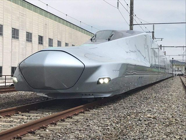 Так виглядає найшвидший поїзд у світі - фото 327500
