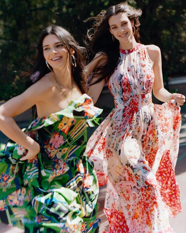 Найдорожча модель знялася для Vogue: ефектні кадри - фото 327830