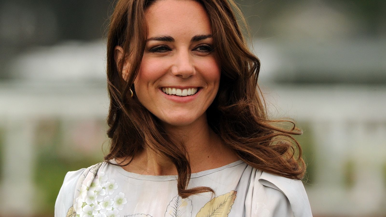 Кейт віддала перевагу з'явитися без колготок - фото 1