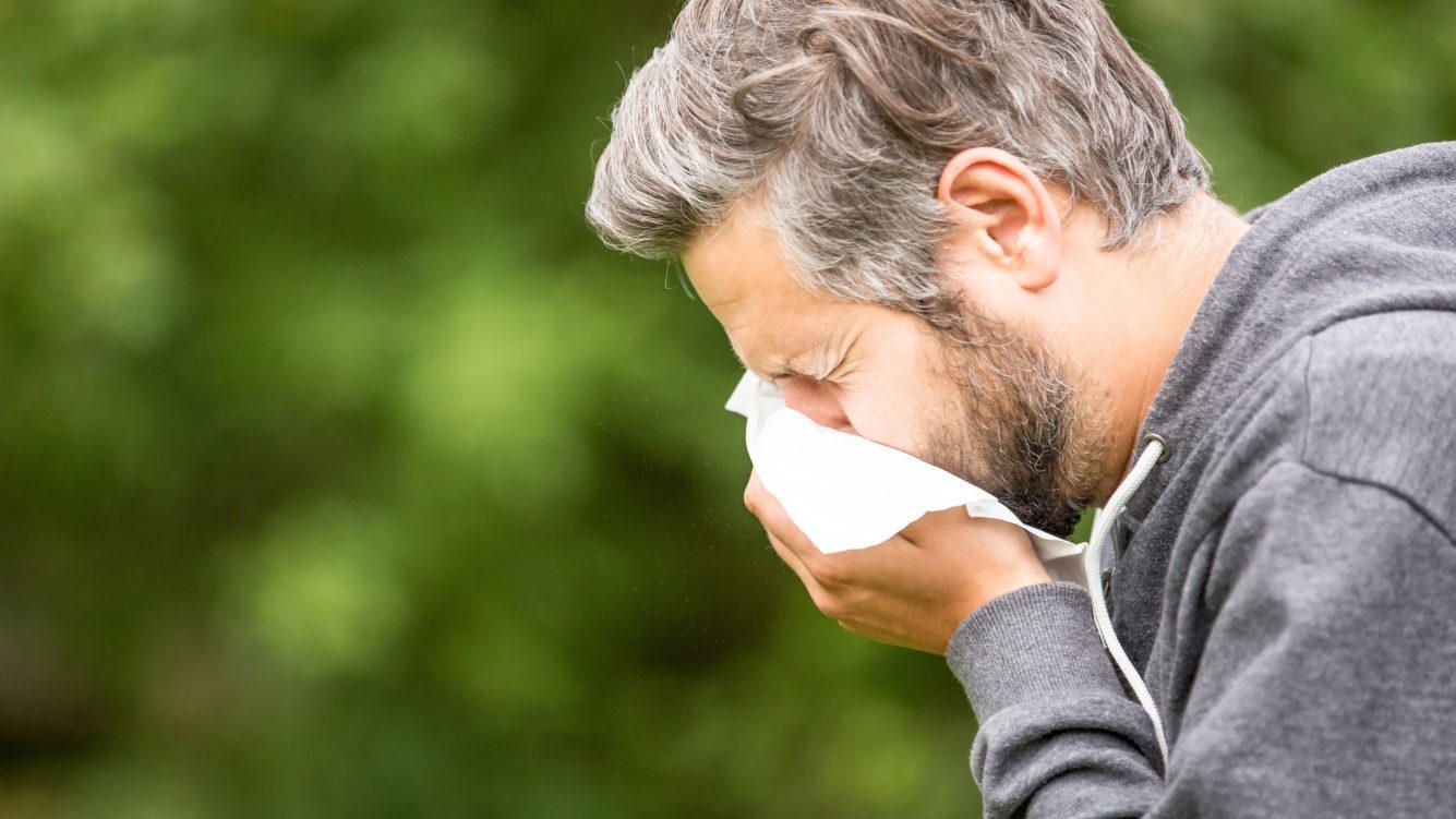 Лікарі розповіли про небезпечні літні захворювання - фото 1