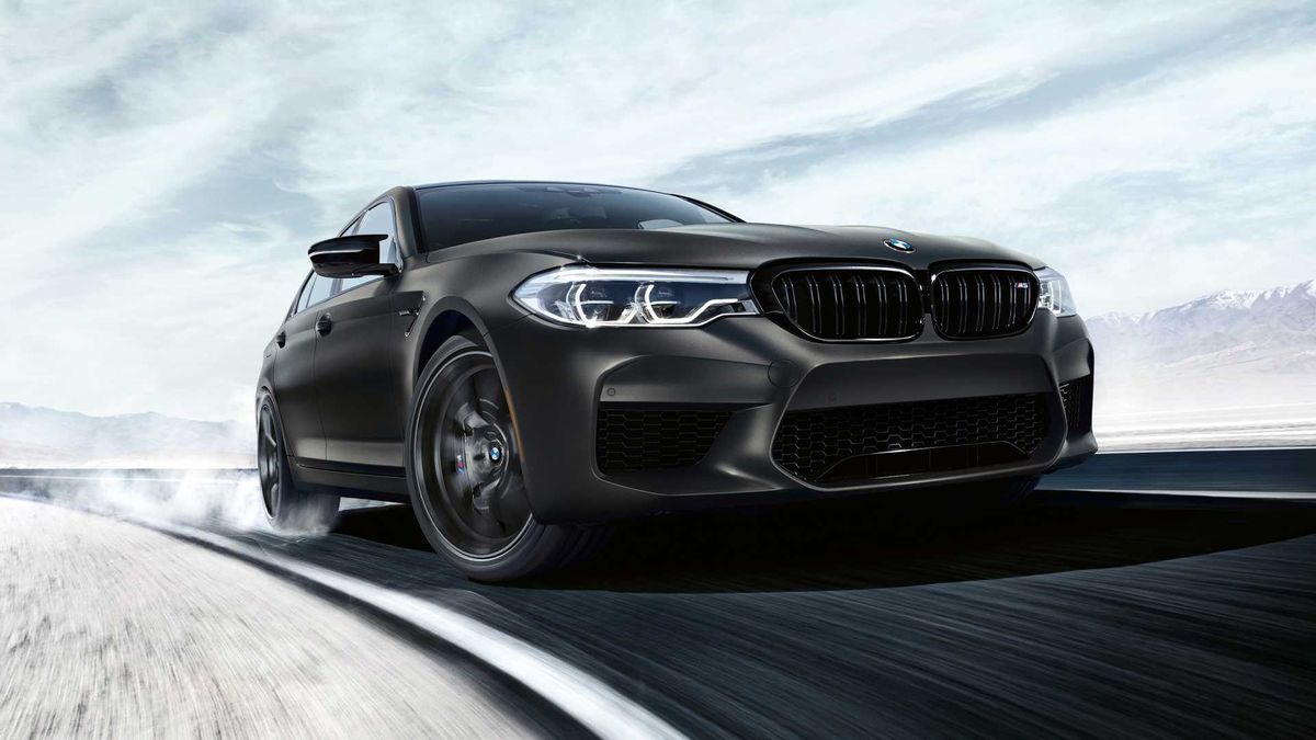 BMW M5 отримала ще потужніший двигун і унікальне оздоблення салону - фото 1